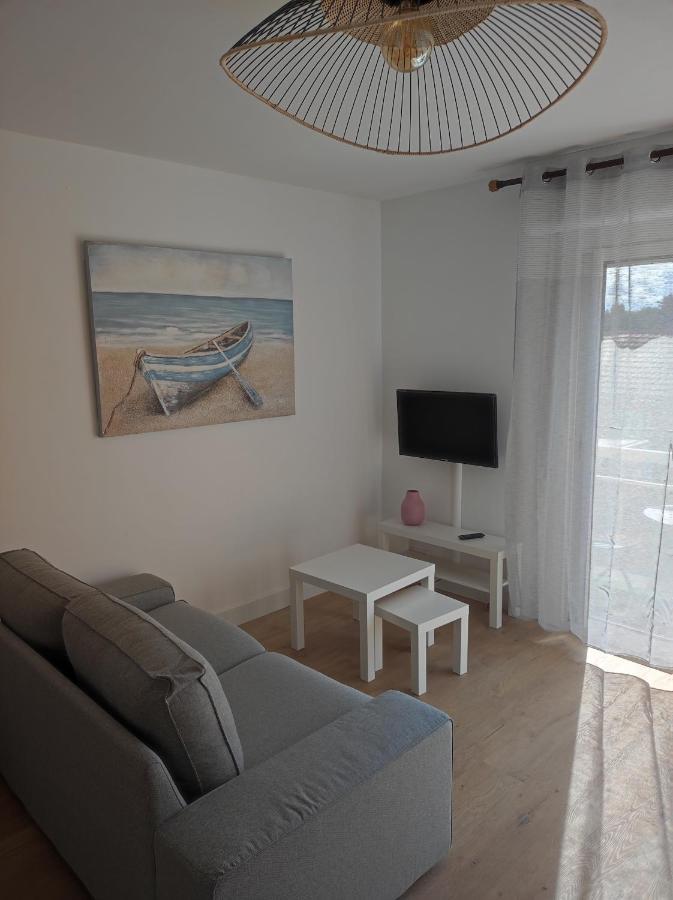 Maison Proche Du Centre Ville 波尔尼克 外观 照片