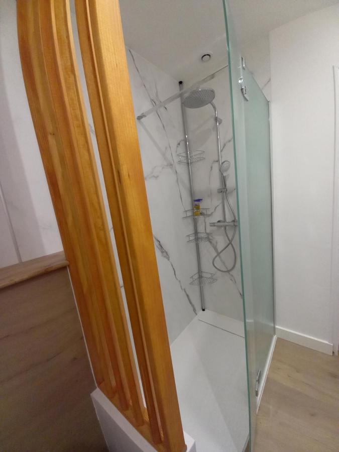 Maison Proche Du Centre Ville 波尔尼克 外观 照片
